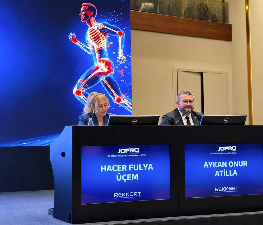 Üsküdarlı akademisyen, diş hekimliğini multidisipliner tıp kongresine taşıdı