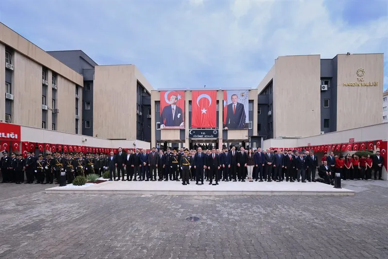 29 Ekim Cumhuriyet Bayramı çelenk sunma töreni