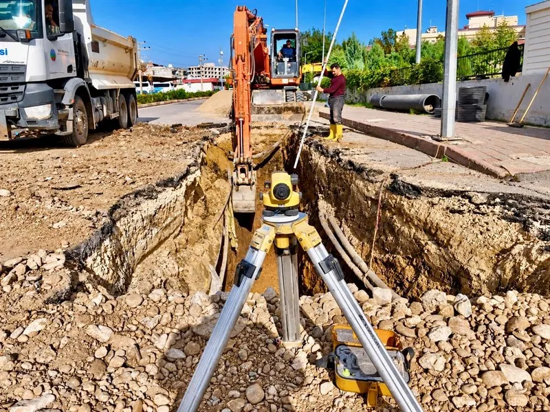 Siirt’te 350 metrelik kanalizasyon hattı yenilendi