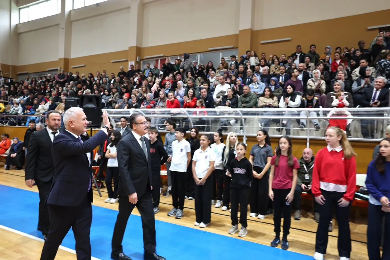 Karamürsel'de Cumhuriyet Bayramı'nın 103. yılı coşkuyla kutlandı