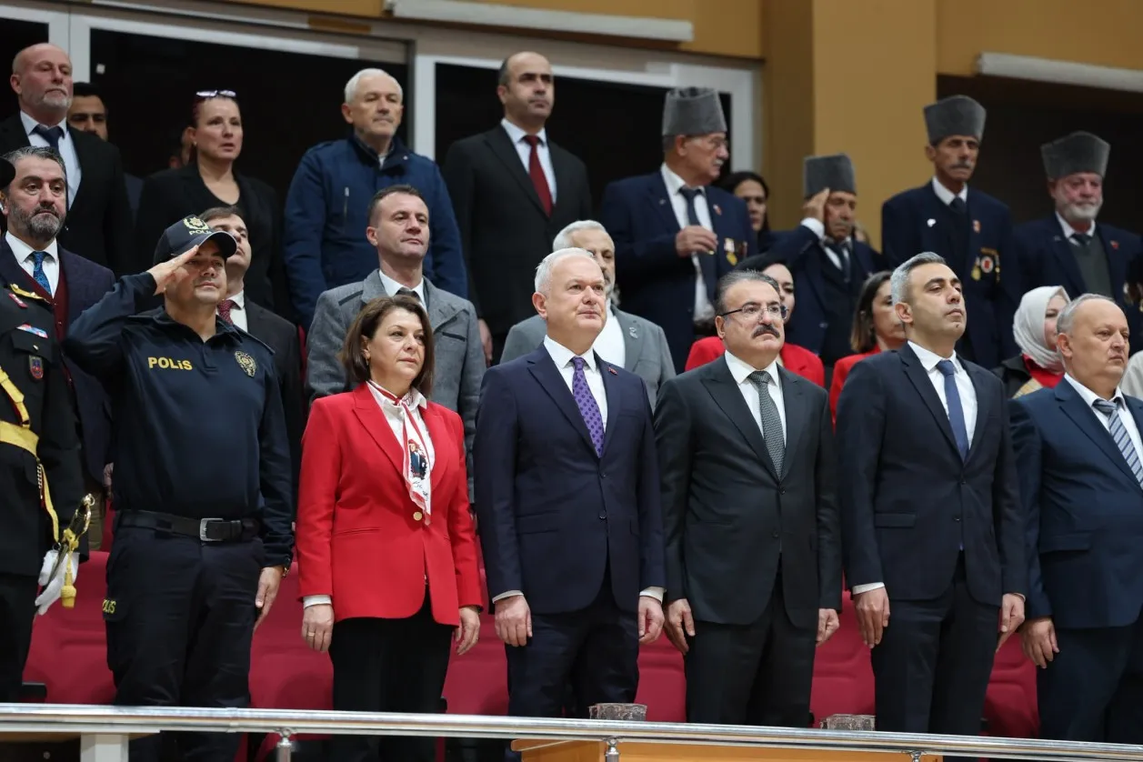 Karamürsel'de Cumhuriyet Bayramı'nın 103. yılı coşkuyla kutlandı