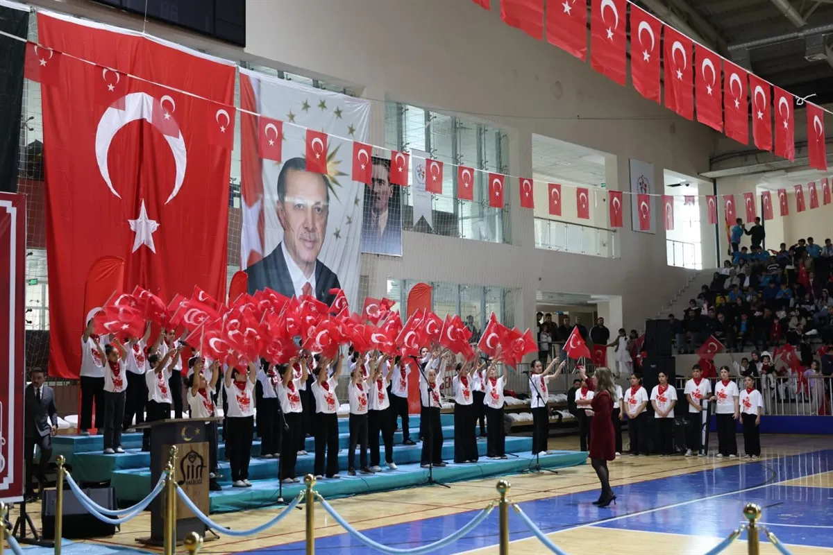 Siirt’te Cumhuriyet Bayramı coşkuyla kutlandı