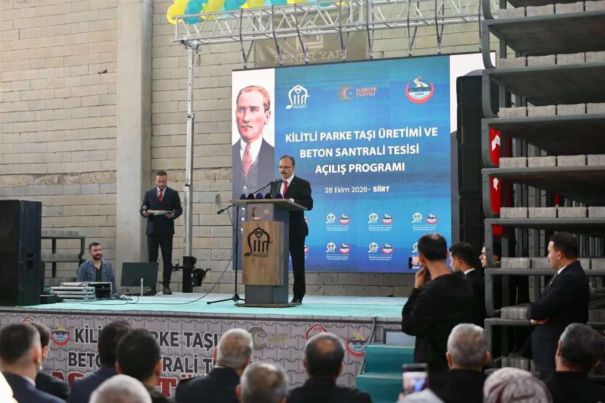 Siirt’te kilitli parke taşı üretim ve beton Santrali Tesisi hizmete açıldı
