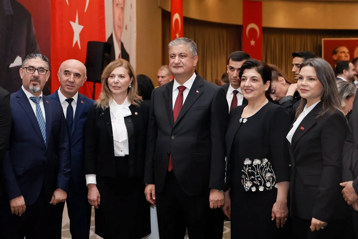 Vali Yavuz ve eşi Süreyya Yavuz’nin ev sahipliğinde Cumhuriyet Resepsiyonu düzenlendi