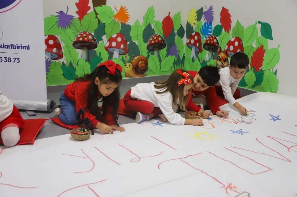 Miniklerden 2026 Eskişehir Yılına Özel Cumhuriyet Tuvali