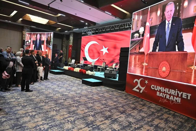 Diyarbakır’da Cumhuriyet Bayramı resepsiyonu yoğun katılımla yapıldı