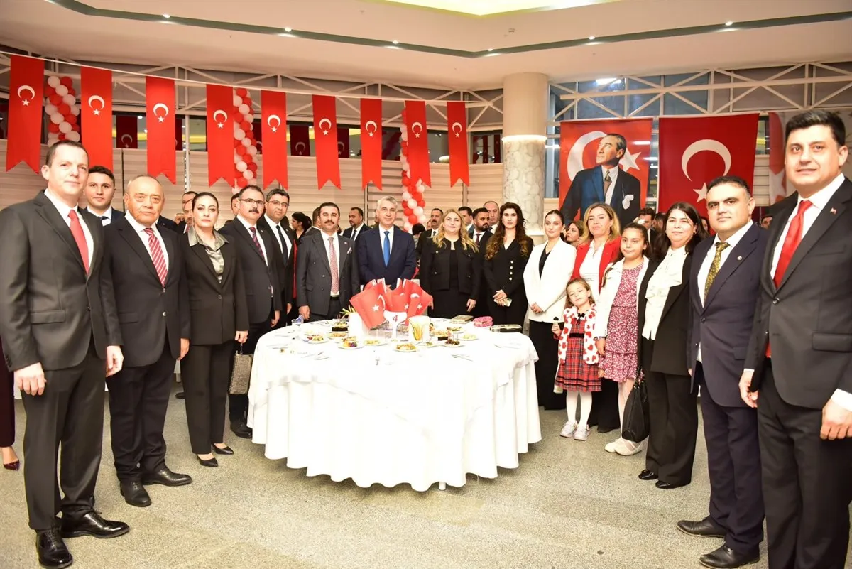 Cumhuriyet'in 103'üncü yılı büyük bir coşkuyla kutlandı