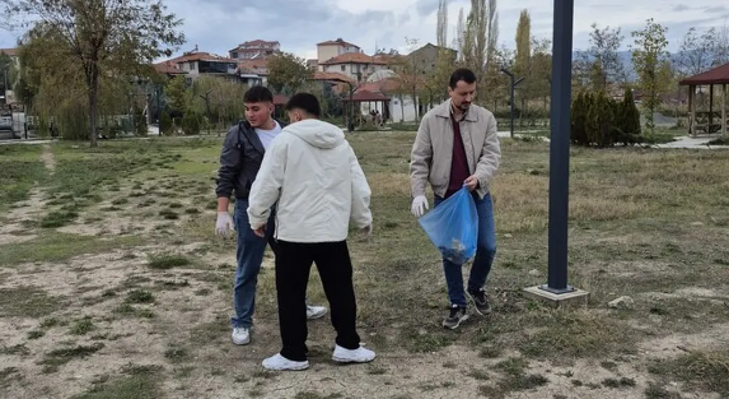 DPÜ Hisarcık MYO’dan temiz çevre etkinliği
