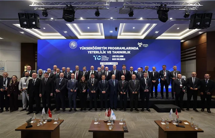 Trakya Üniversitesi, TYÇ logosu kullanım hakkında Türkiye’de ilk 30 üniversite arasında