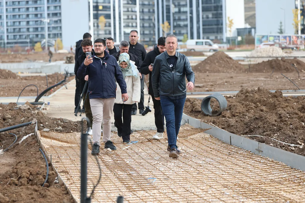 Sivas'ın geleceğine yön veren projeler hız kesmeden devam ediyor