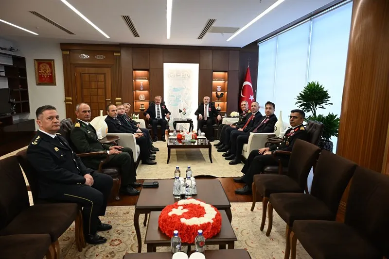 Denizli’de 7’den 70’e tüm yüreklerde Cumhuriyet coşkusu