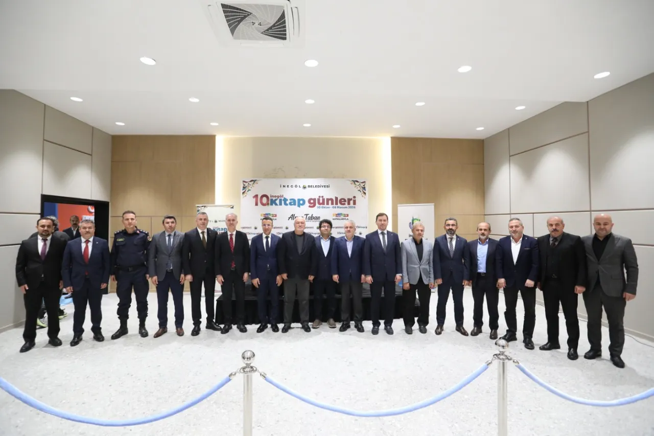 İnegöl’de 10. Kitap Günleri Fuarı kapılarını açtı