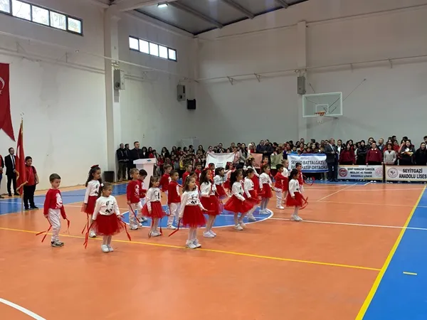 29 Ekim Cumhuriyet Bayramı'nın 103. Yılı ilçesi de coşkuyla kutlandı