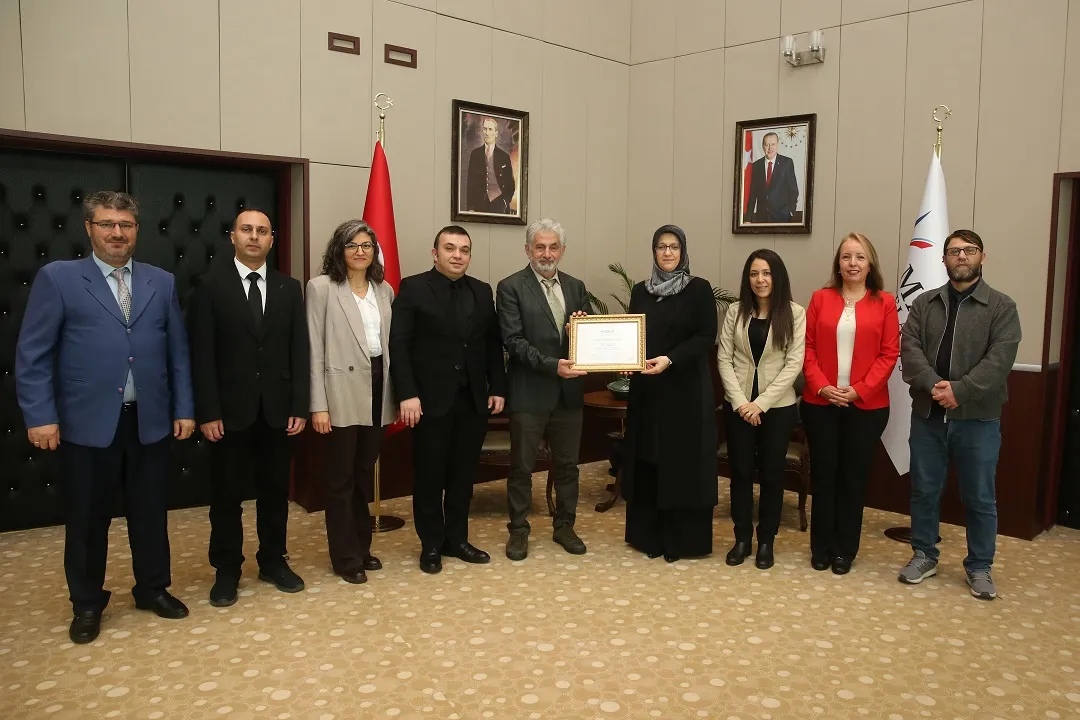 Mühendislik programlarının akreditasyon başarısı Rektör Kibar'la paylaşıldı