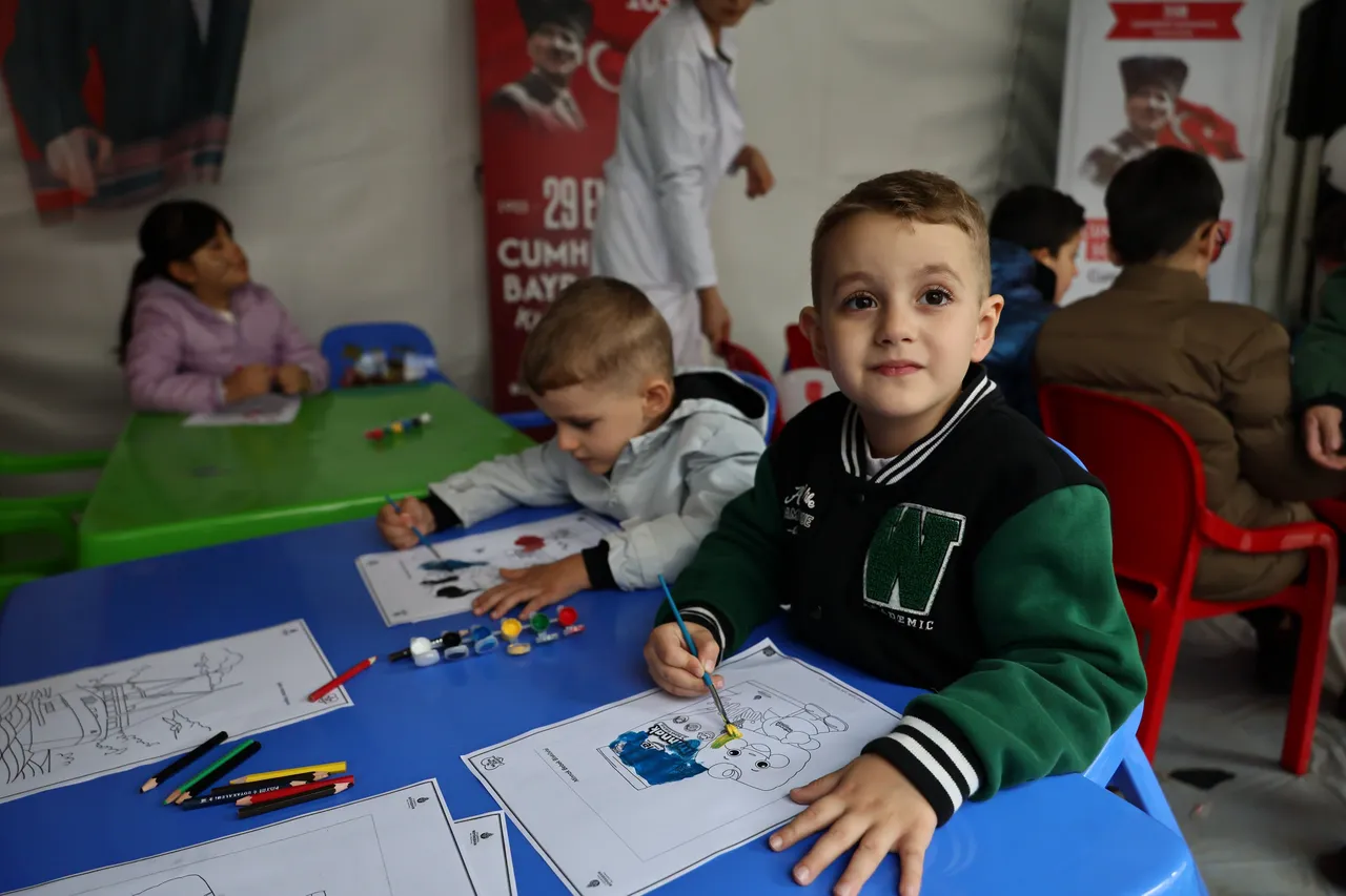 Silivri Çözüm Noktası’nda Çocuklar Cumhuriyet coşkusunu etkinliklerle yaşadı
