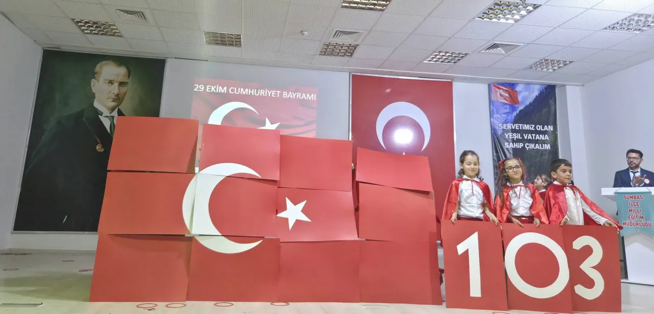 29 Ekim Cumhuriyet Bayramı ilçesinde Çoşkuyla kutlandı