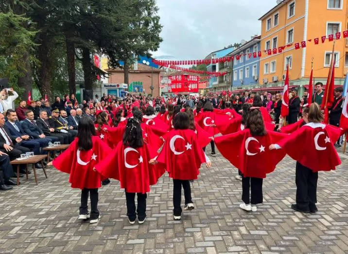 Ulus'ta Cumhuriyet'in 103. Yılı coşkuyla kutlandı