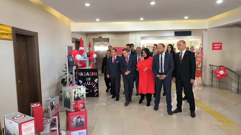 29 Ekim Cumhuriyet Bayramı gururla kutlandı
