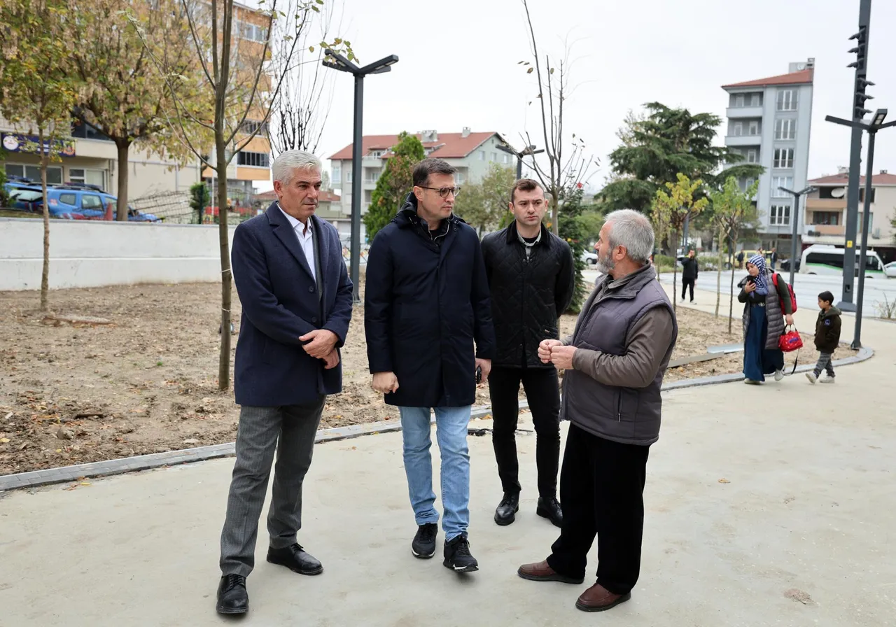 Veliköy Hürriyet Meydanı’nda çalışmalar devam ediyor
