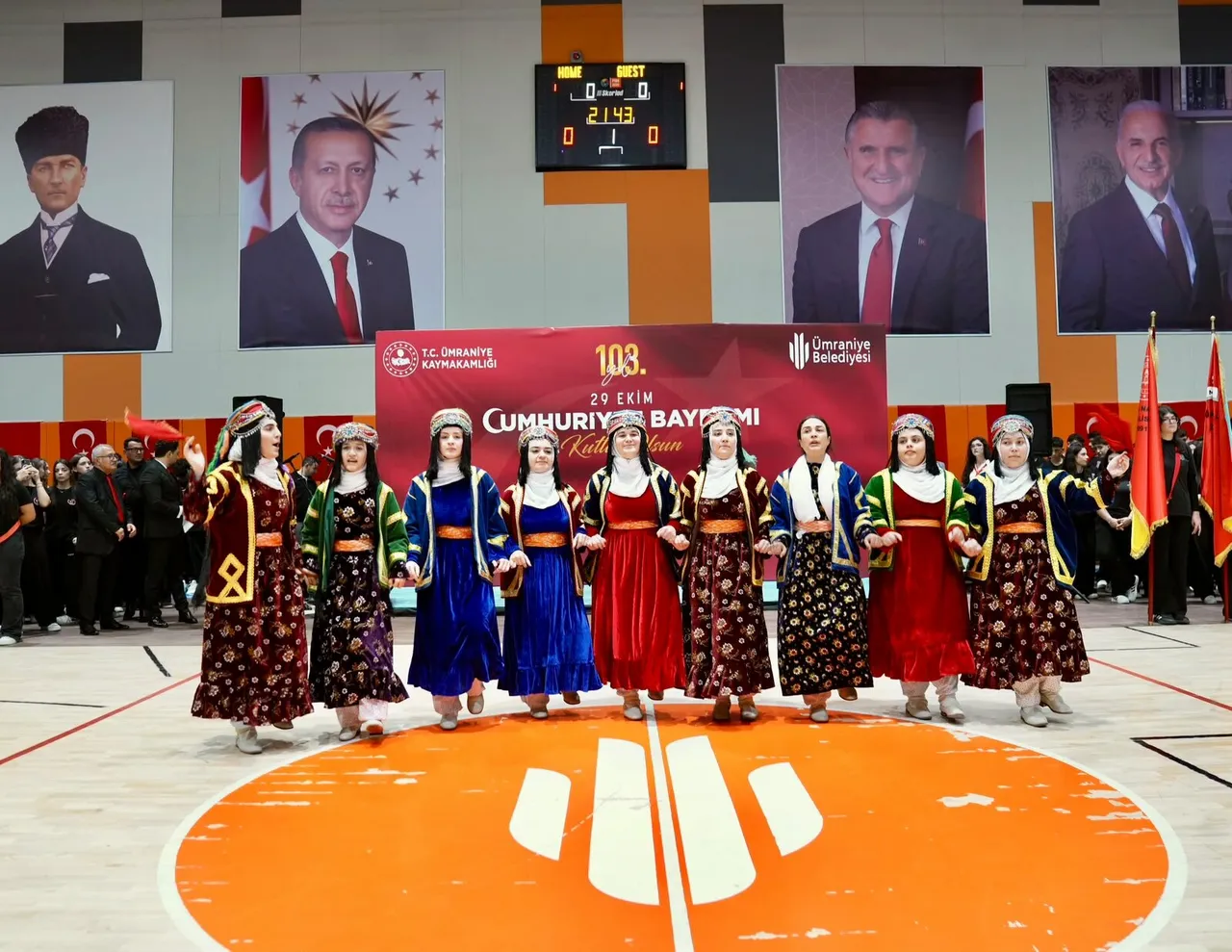 Ümraniye’de Cumhuriyetin 103. Yılı coşkuyla kutlandı
