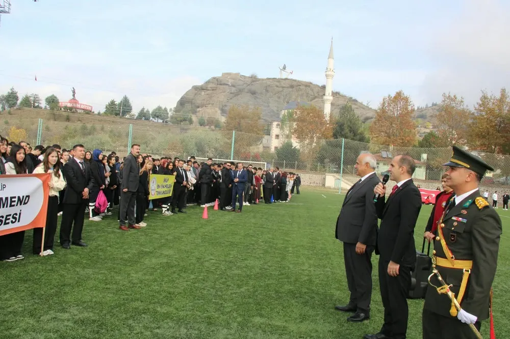Cumhuriyet'in 103. Yılında 29 Ekim Cumhuriyet Bayramı ilçesinde coşkuyla kutlandı