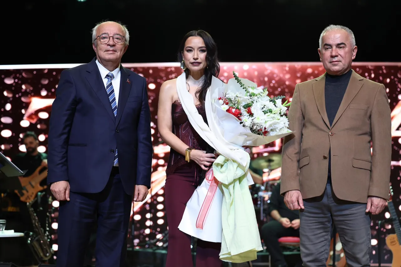 Şile'de 103. yıl coşkusu Cumhuriyet Korteji ve konserle yaşandı 29 Ekim 2026, Perşembe