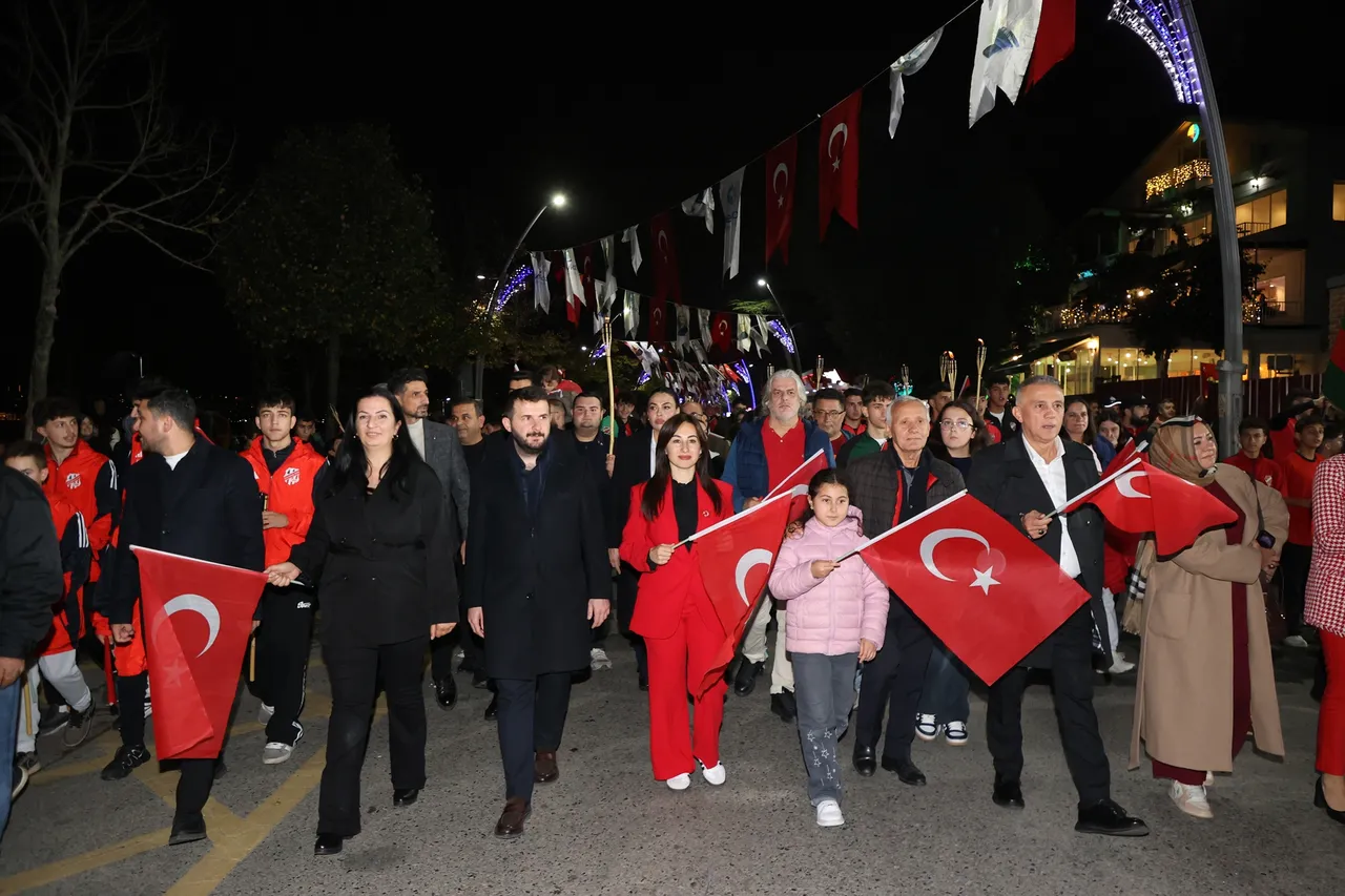 Beykoz’da Cumhuriyet coşkusu 29 Ekim’de sokaklara taştı