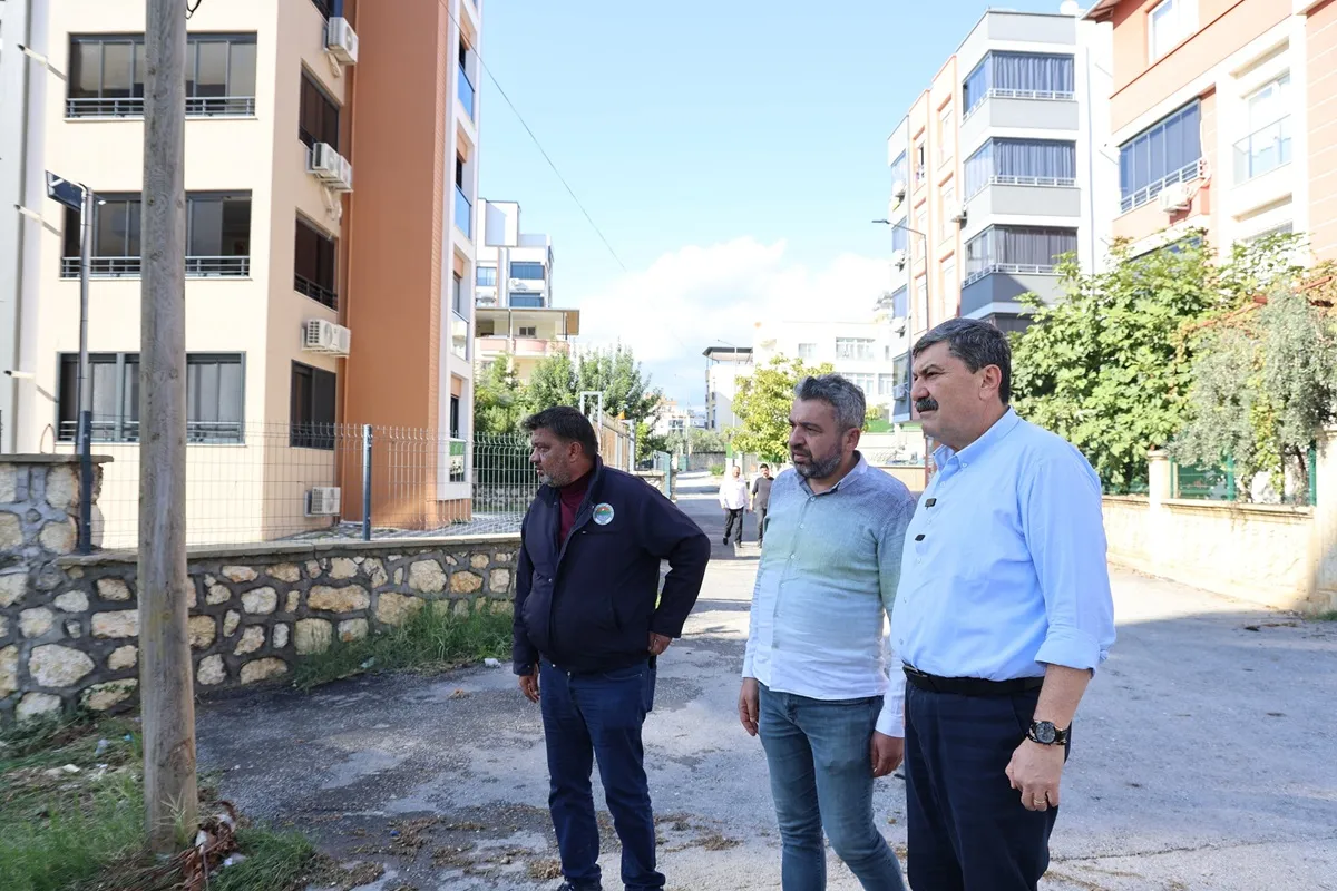 Başkan Yıldız, sağanak yağıştan etkilenen mahallelerde incelemelerde bulundu