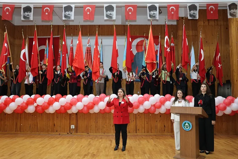29 Ekim Cumhuriyet Bayramı, Bulancak Mesleki ve Teknik Anadolu Lisesindeki törenle coşku ve gurur içerisinde kutlandı