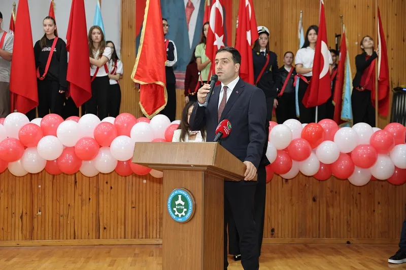 29 Ekim Cumhuriyet Bayramı, Bulancak Mesleki ve Teknik Anadolu Lisesindeki törenle coşku ve gurur içerisinde kutlandı