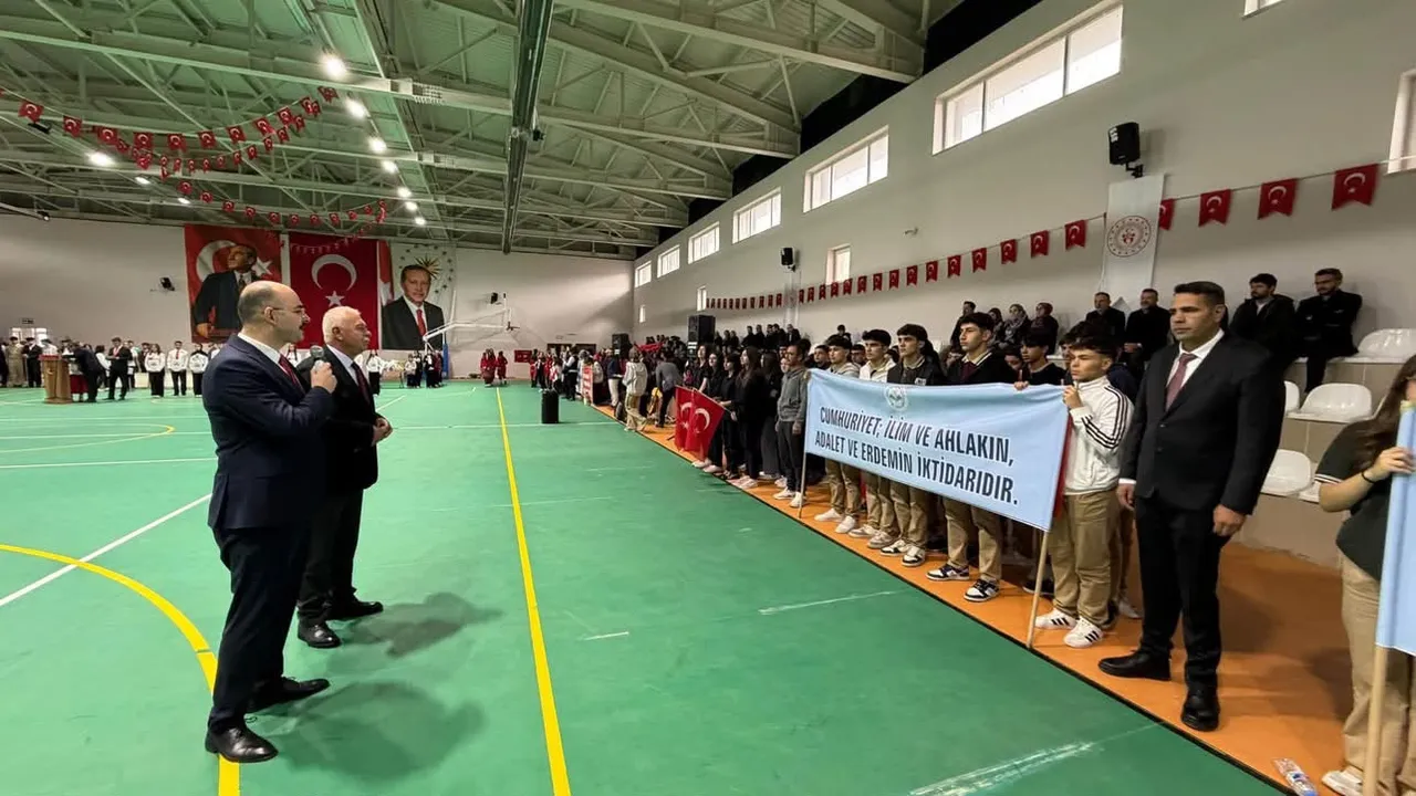 29 Ekim Cumhuriyet Bayramı Doğanşehir’de törenle kutlandı