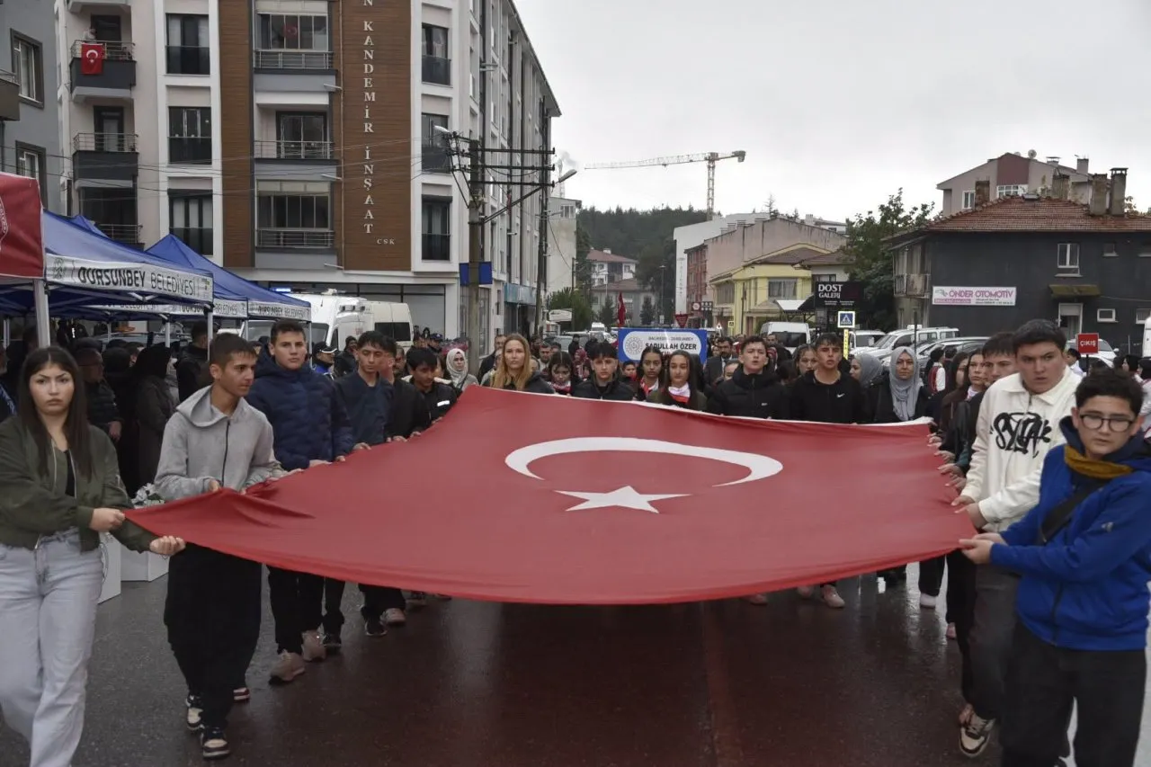 Dursunbey’de 29 Ekim coşkusu