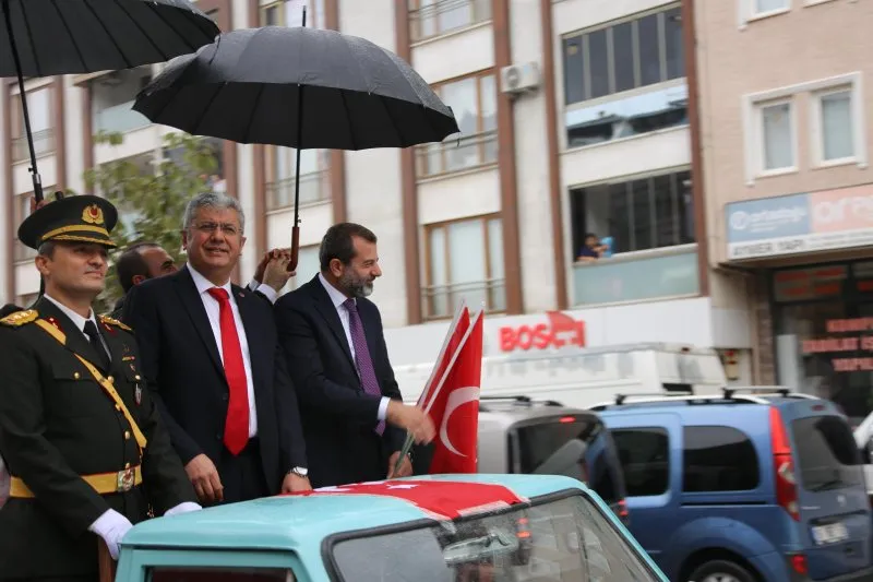 Cumhuriyetin en güzel Korteji Gürsu’da