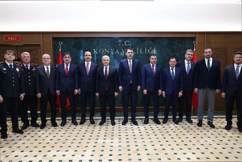 Çevre, Şehircilik ve İklim Değişikliği Bakanı Kurum, Konya Valiliğini ziyaret etti