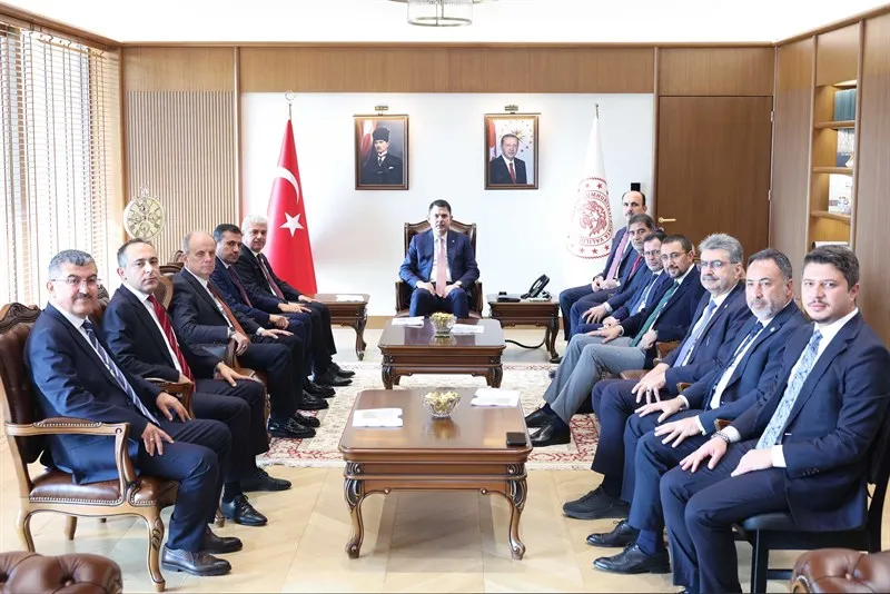 Çevre, Şehircilik ve İklim Değişikliği Bakanı Kurum, Konya Valiliğini ziyaret etti