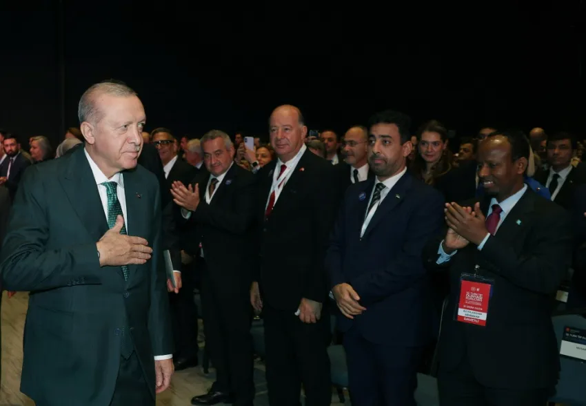 “Yatırımlarımızla, teşviklerimizle sağlık altyapımızı güçlendirmek için yoğun gayret sarf ediyoruz”
