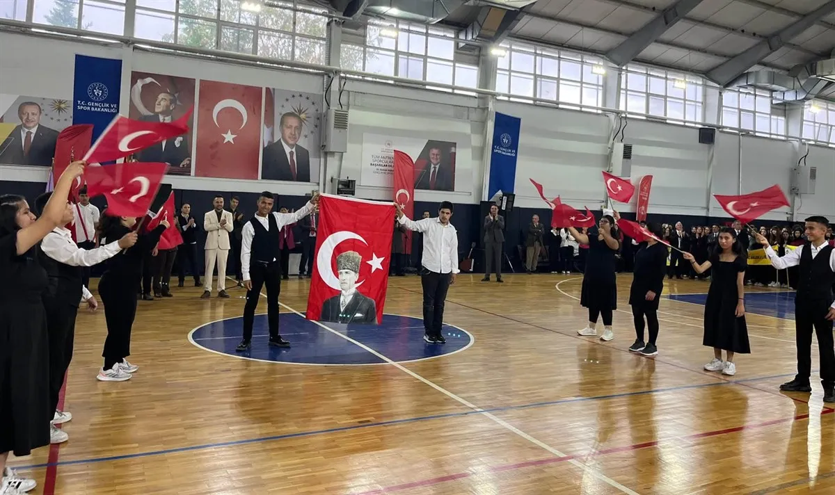 Cumhuriyet Bayramı coşku ve gururla kutlandı