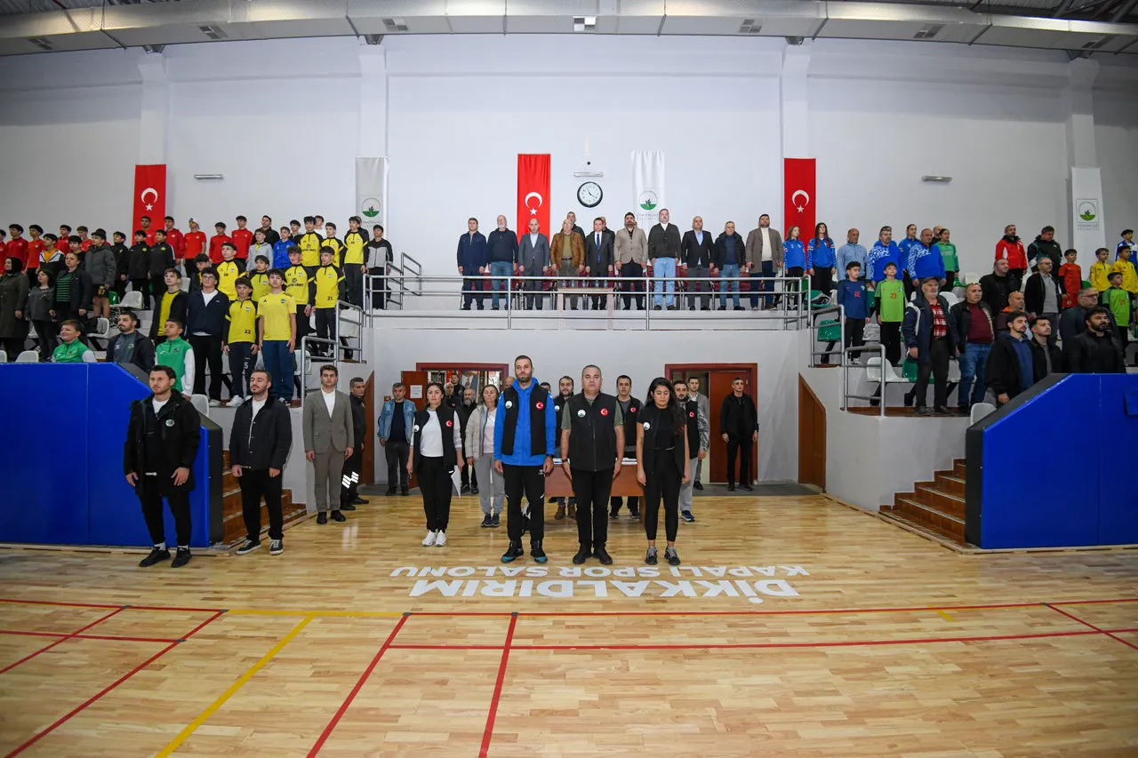 Osmangazi Belediyesi’nden Amatör Spor kulüplerine büyük destek